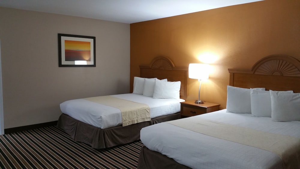 Westbridge Inn and Suites - photo 16