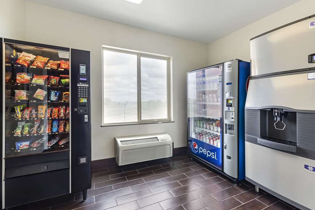 Comfort Inn & Suites Brighton Denver NE Medical Center - photo 50