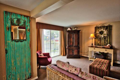 Sandy Cove Inn - photo 19