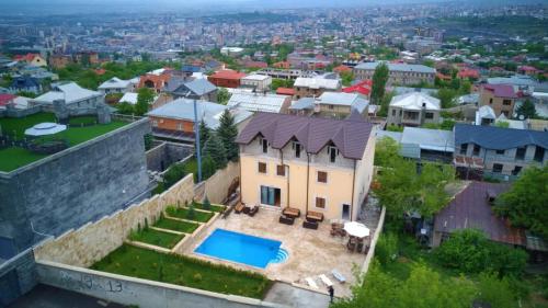 Villa De France — 4-Star Luxury Hotel in Yerevan, Armenia