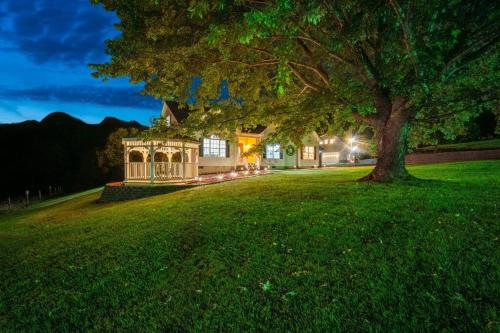 Sparta Luxury Mountain Retreat — Sparta