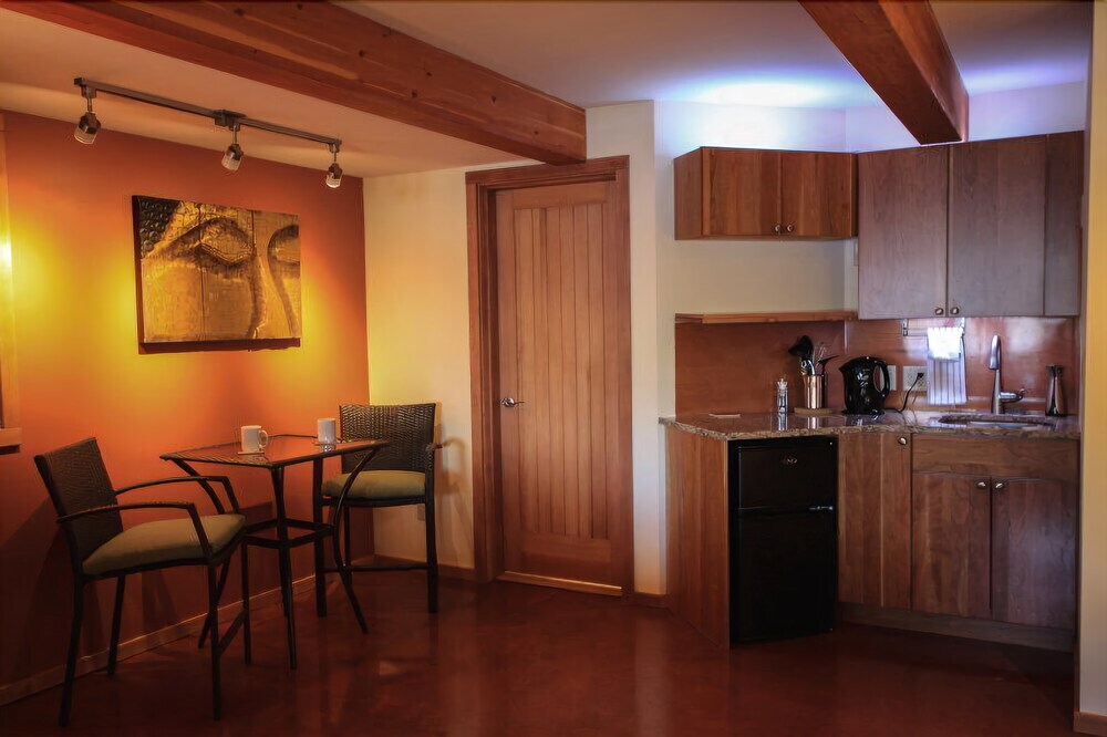 Salmonberry Inn - last minute hotel in Unknown City