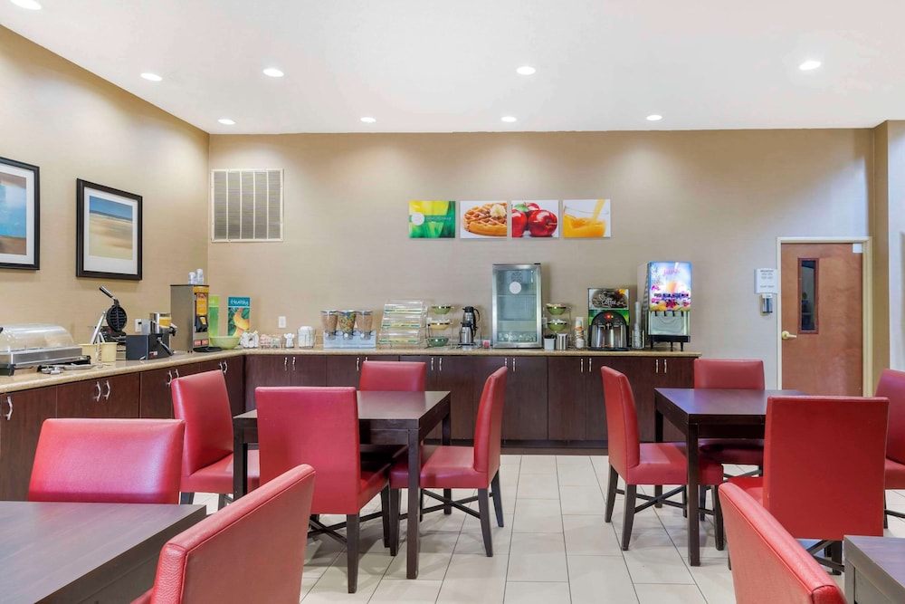 Spark by Hilton La Grange - photo 14