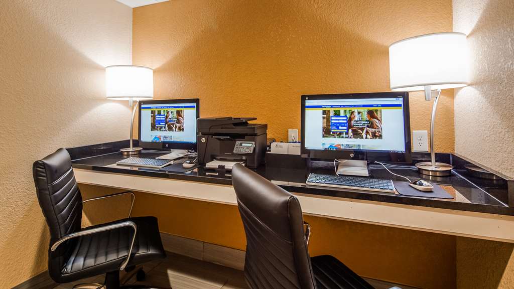 Best Western Cape Cod Hotel - photo 3