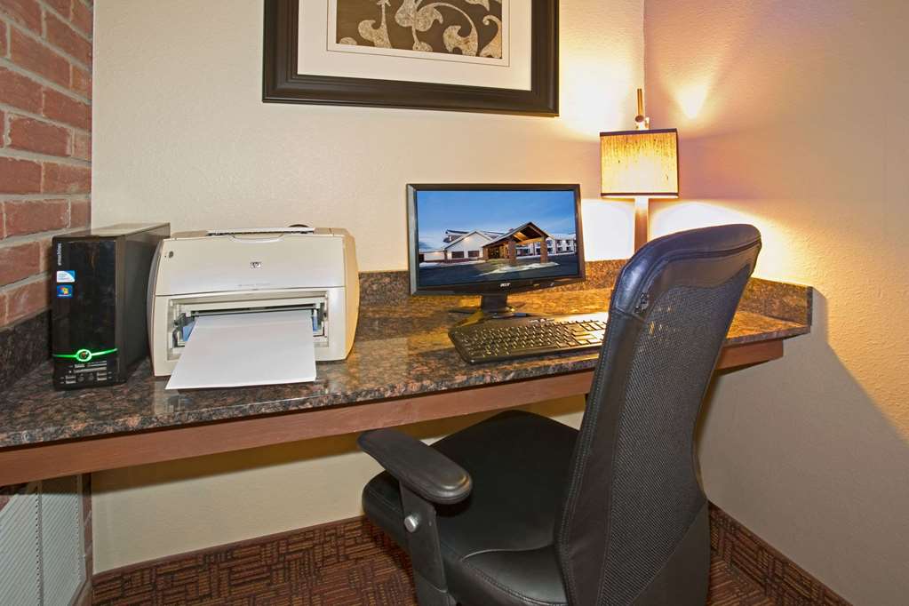 AmericInn by Wyndham New London - photo 26
