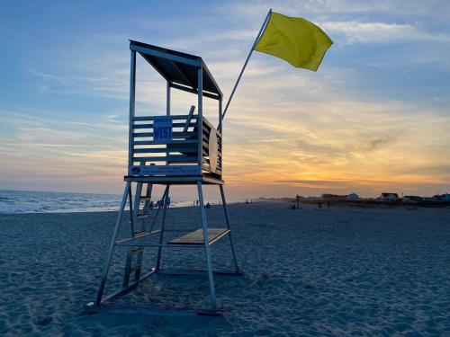 Island Inn of Atlantic Beach in Atlantic Beach, United States