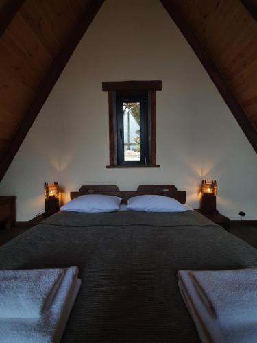 Elia Loft