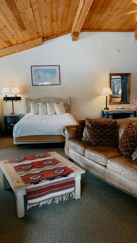 Chama Trails Motel - photo 25