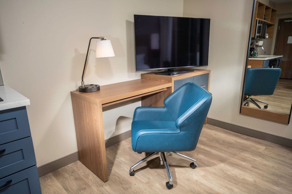 Candlewood Suites Charleston Mt Pleasant by IHG - photo 20