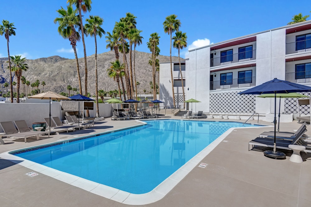 The Dunes Hotel - photo 42