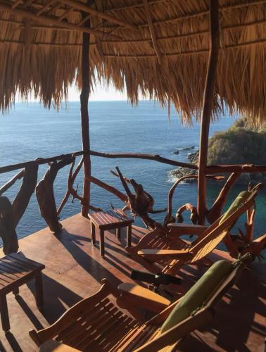 Casa Contrada — 4-Star Luxury Hotel in San Pedro Pochutla, Mexico
