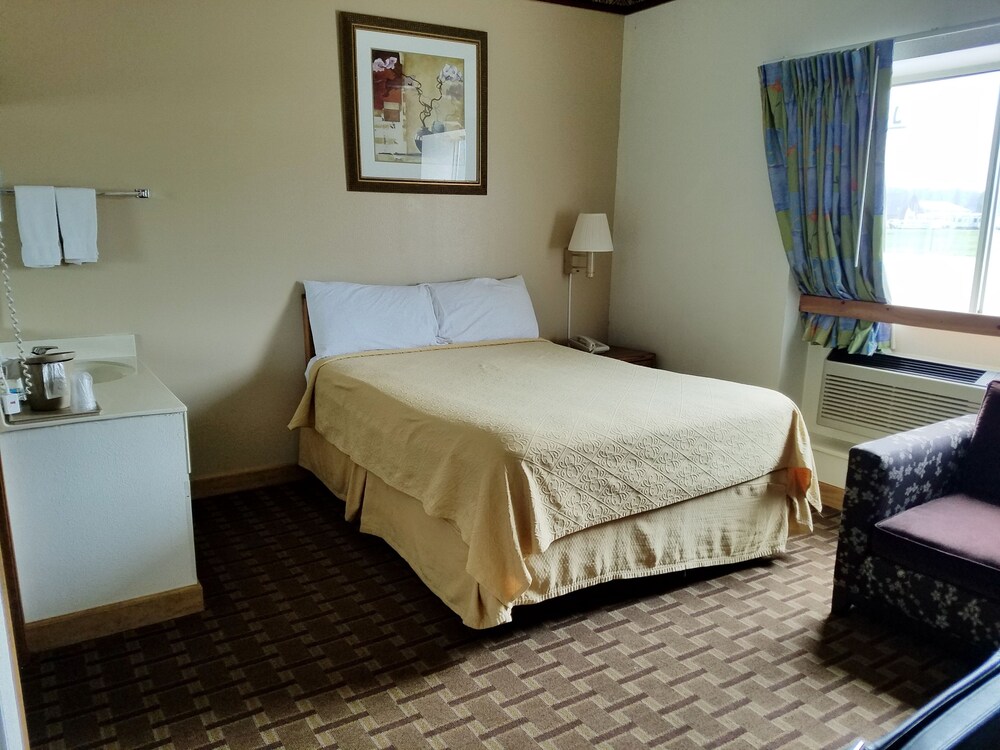 Inn of the Pines - photo 4