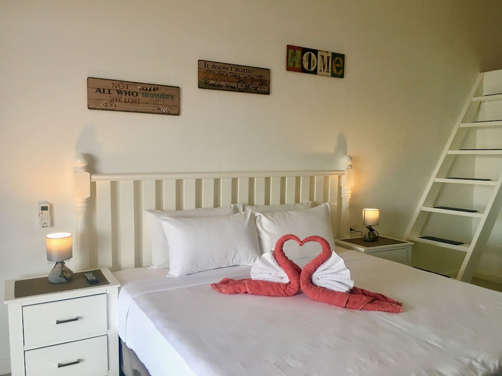 The Beachhouse — Dalaguete — photo 3