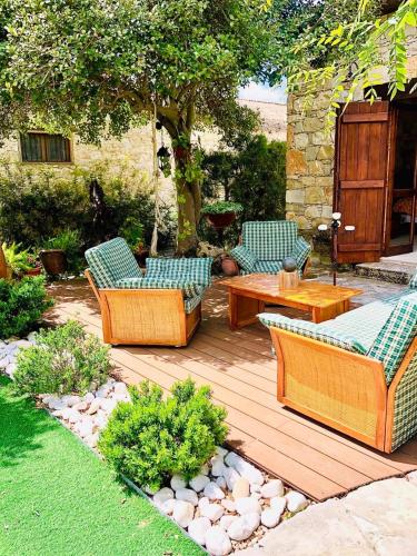 Listed Villa in Laneia