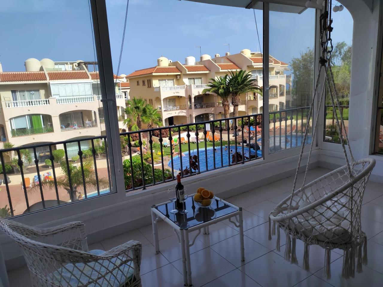 Tenerife Golf Park Apartment — 4-Star Luxury Hotel in San Miguel De Abona, Spain