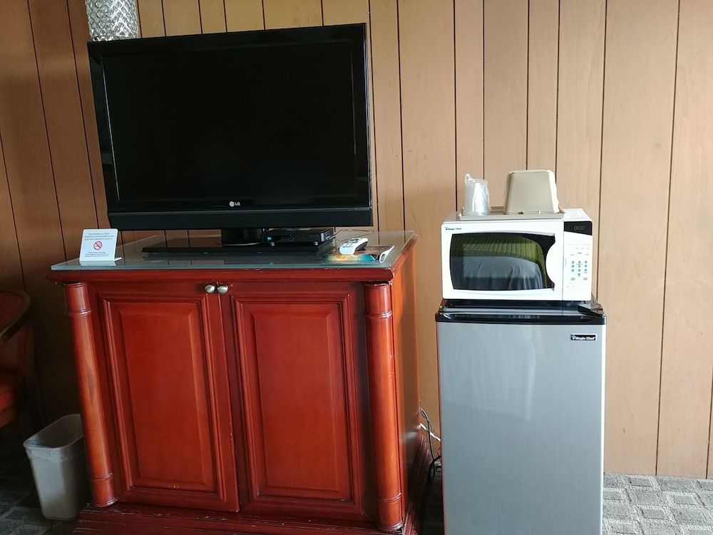 Walnut Lane Motel - photo 11