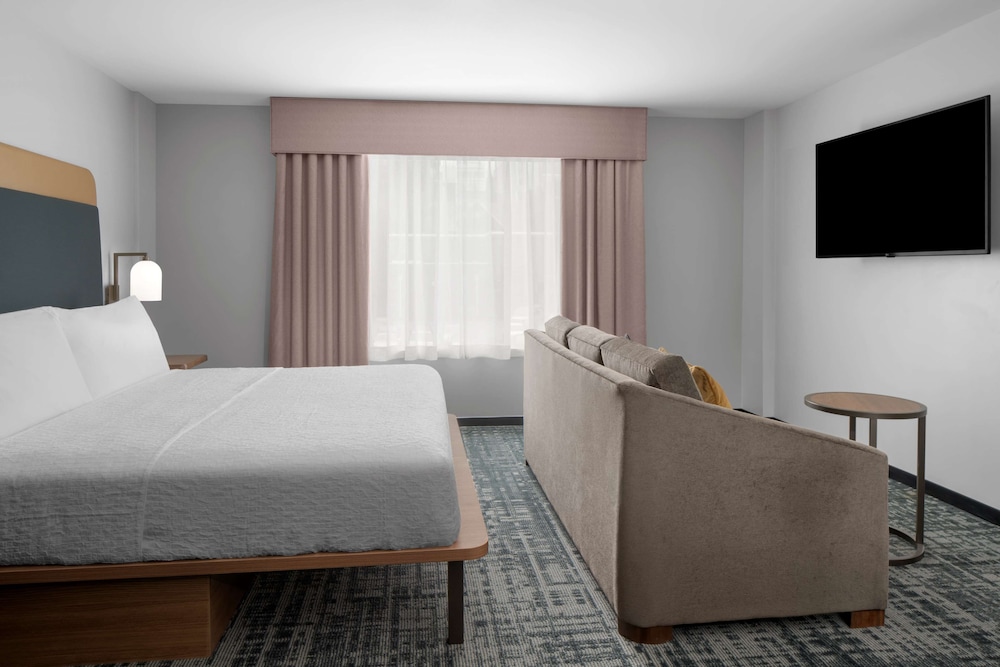 Homewood Suites by Hilton Charlotte Uptown First Ward - photo 11
