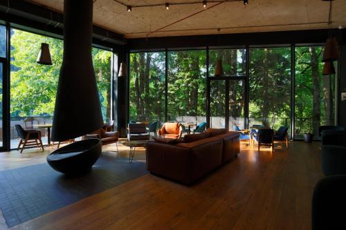 Manino Utsera in Unknown City, Georgia