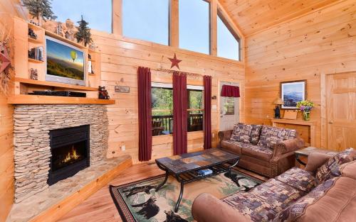 Mountain Breeze — 4-Star Luxury Hotel in Sevierville, United States