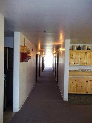 River Valley Inn - photo 4
