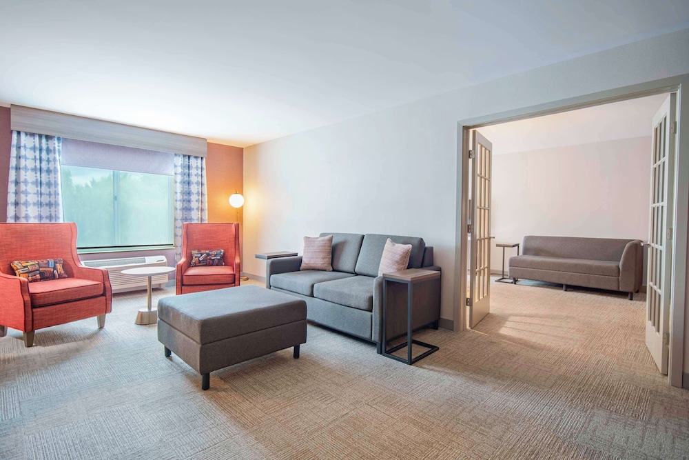 Hilton Garden Inn Danbury - photo 15