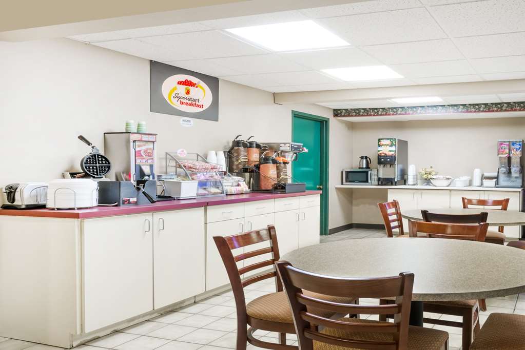 Super 8 by Wyndham Newcomerstown - photo 38