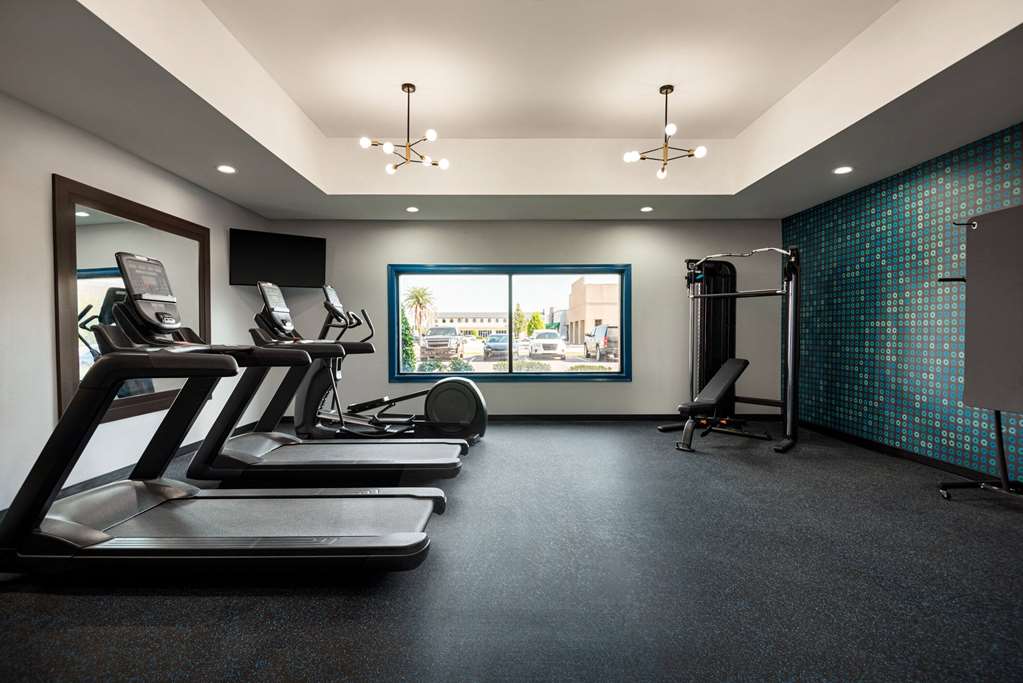 La Quinta Inn & Suites by Wyndham Gonzales LA - photo 14