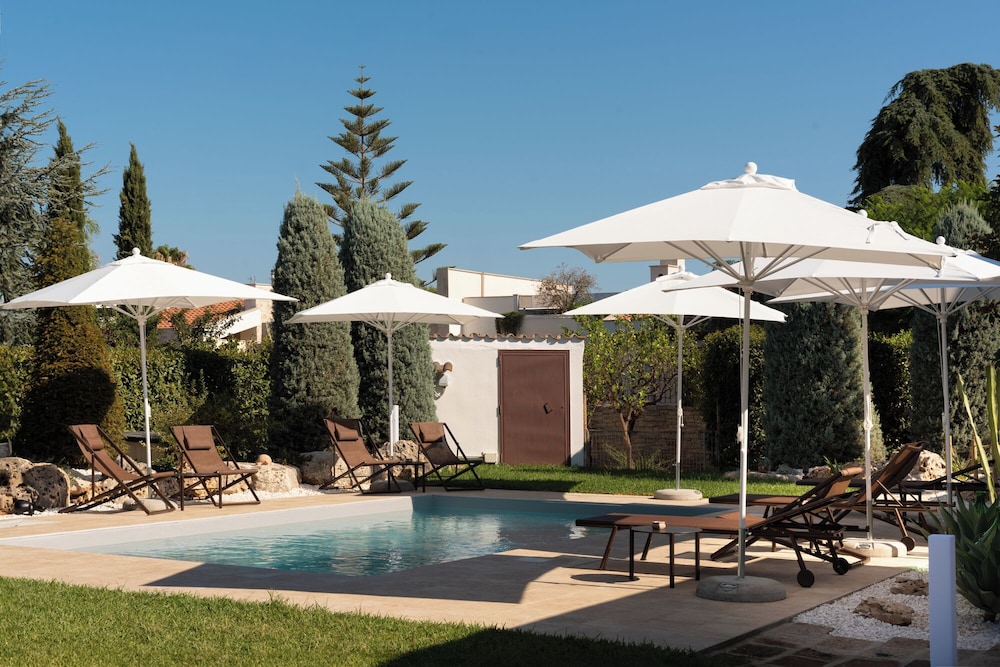 Radici d'Olivo — 4-Star Luxury Hotel in Bisceglie, Italy