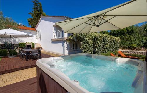 3 Bedroom Cozy Home In Krk — 4-Star Luxury Hotel in Krk, Croatia