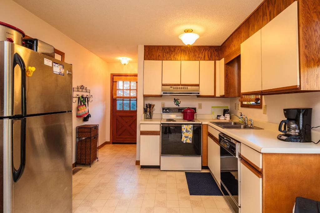 The Rectory by Oak Island Accommodations - photo 24
