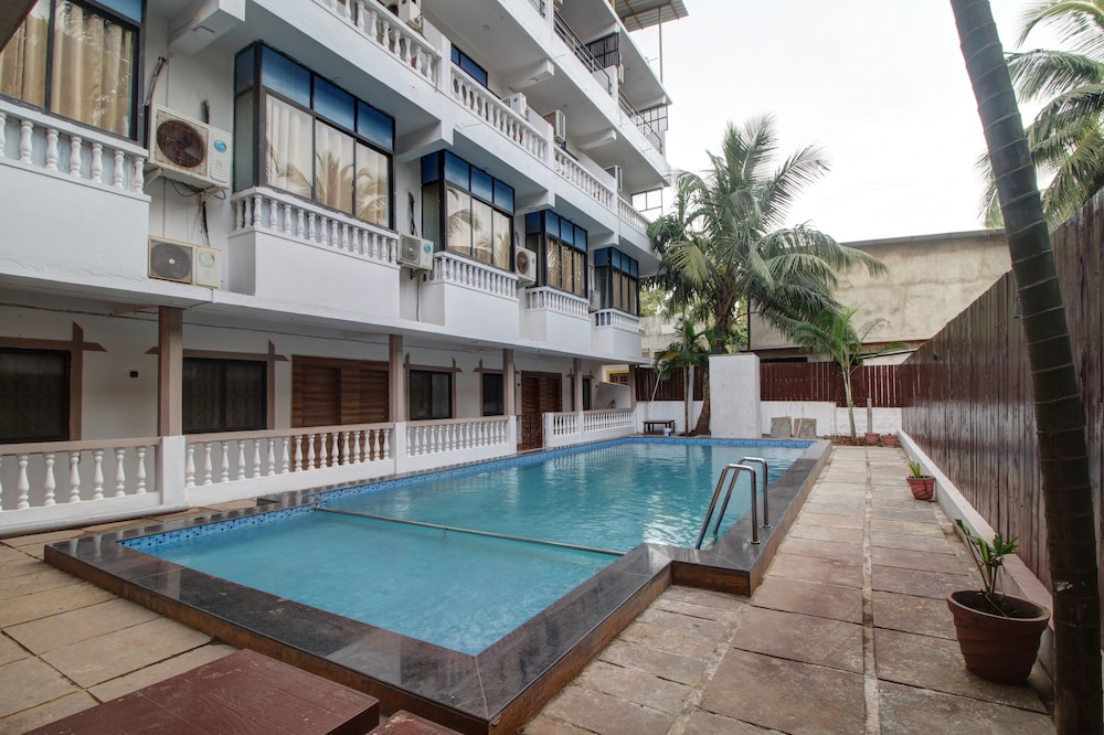 Hotel Pleasure Inn near Turtle Beach Morjim — hotel in Pernem