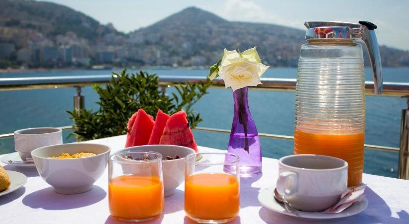 Hotel Titania - last minute hotel in Sarande