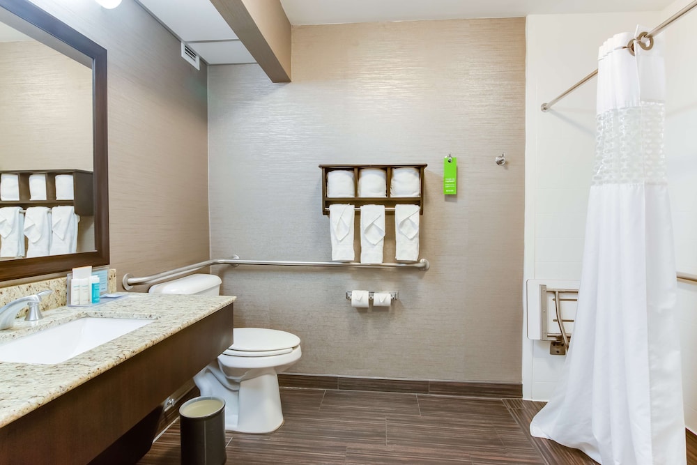 Hampton Inn Bellevue Nashville I 40 West - photo 18