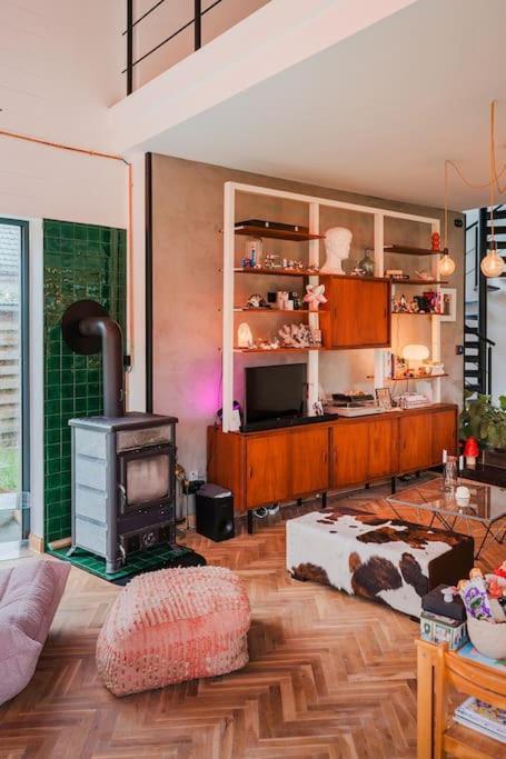 Pinecone Hideaway huis in het bos in Aalter, Belgium