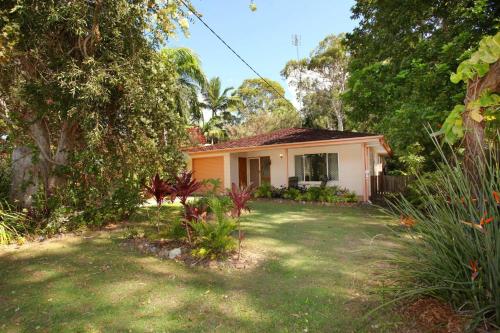 35 Santa Monica Avenue — Coolum Beach