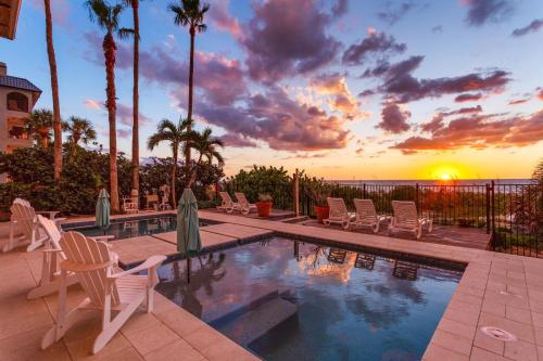 Ocean Blue Villa — 4-Star Luxury Hotel in Isabela, United States