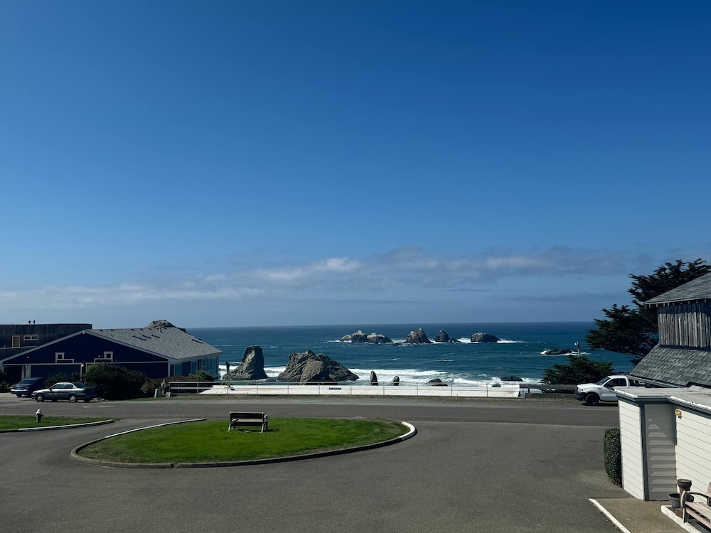 Sunset Oceanfront Lodging - photo 121