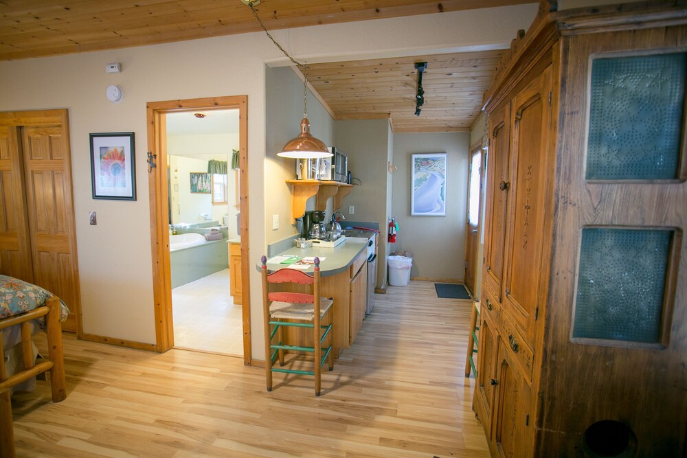 Outside Inn - photo 135