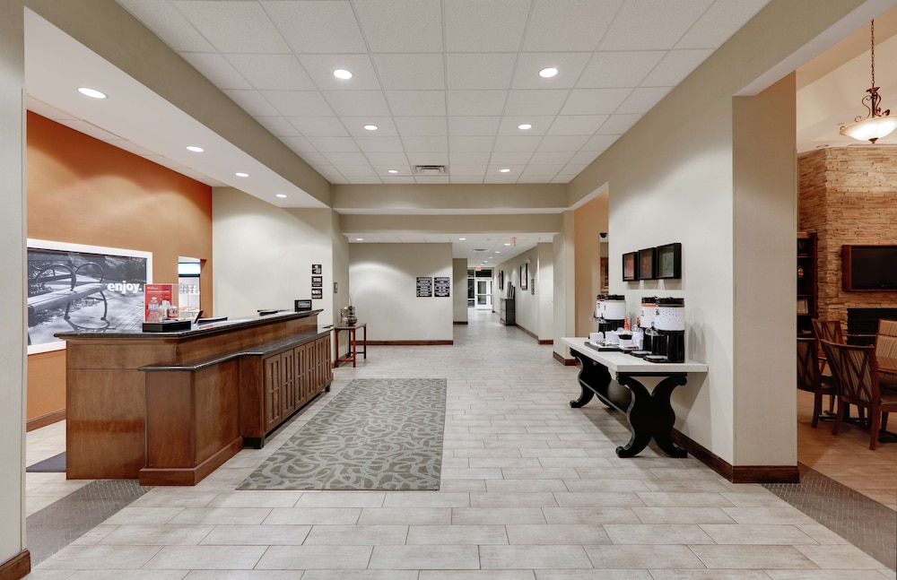 Hampton Inn & Suites Southern Pines Pinehurst - photo 5