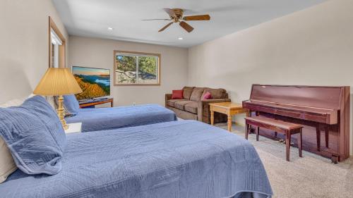 Big Sky Unit 14 - photo 39