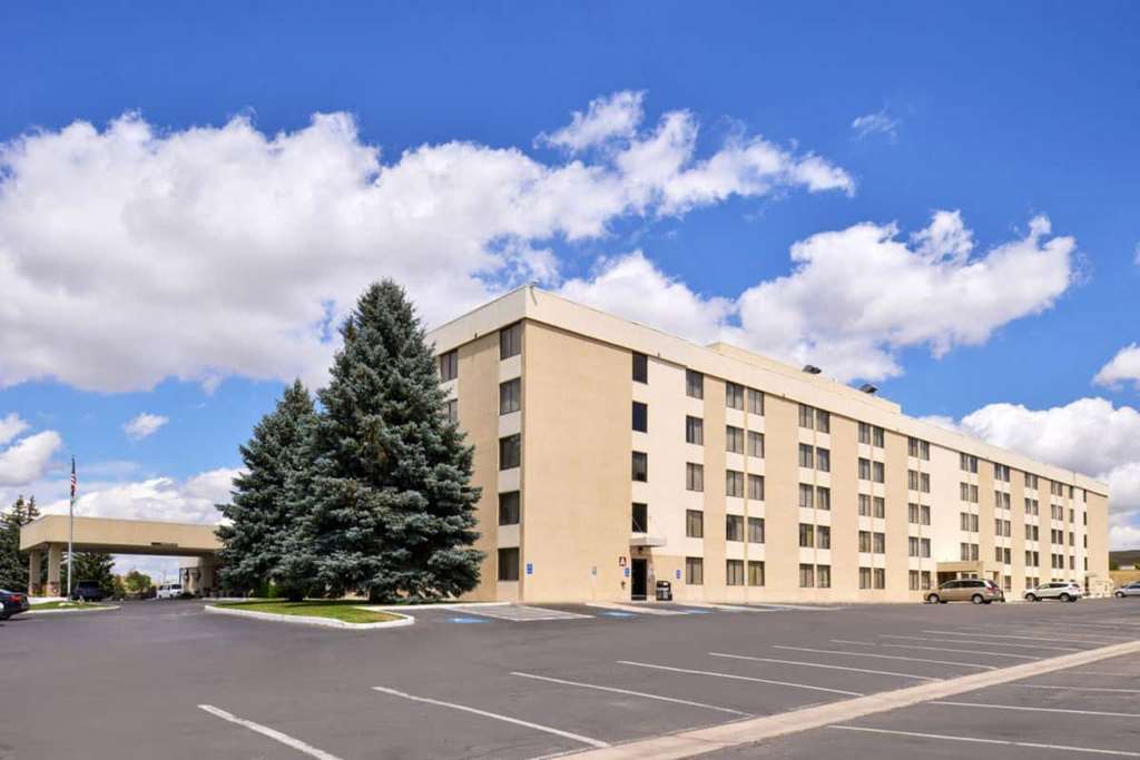 Ramada Plaza Sheridan Hotel & Convention Center - featured photo