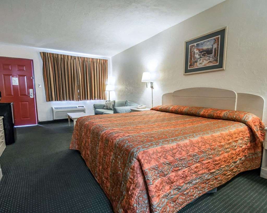 Rodeway Inn Gainesville University Area - photo 15