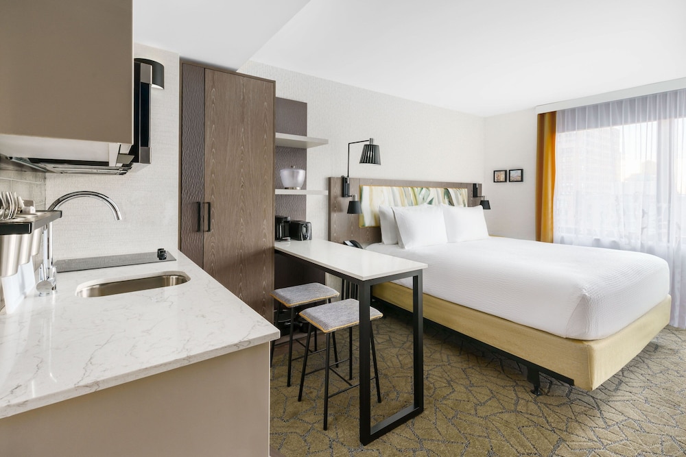 TownePlace Suites by Marriott New York Manhattan Chelsea - photo 15