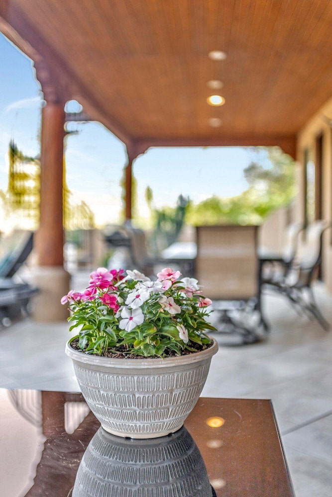 Gamble - carbon neutral hotel in Scottsdale