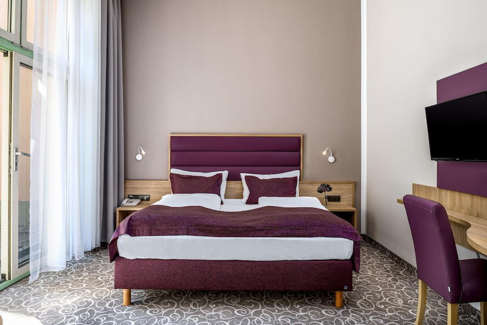 Hotel Schild - last minute hotel in Vienna