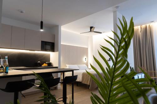 Demetrio By Alma Suites — Valencia