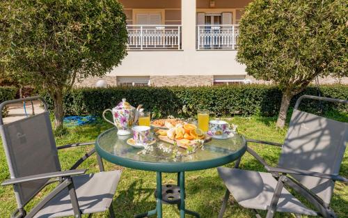 Eleni's cozy apartment in Tsilivi — 4-Star Luxury Hotel in Gaitanion, Greece