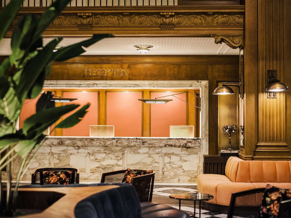 Fairmont Olympic Hotel - photo 3