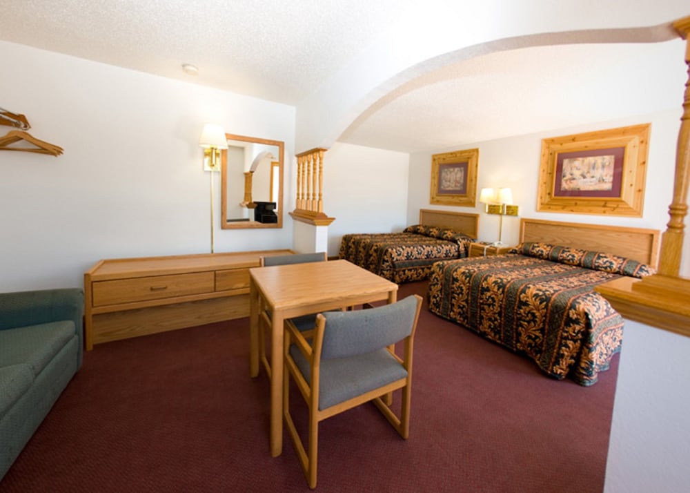 North Country Inn & Suites - photo 4
