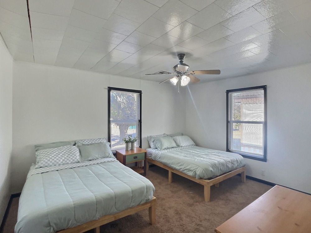The Oasis Extended Stay - photo 5